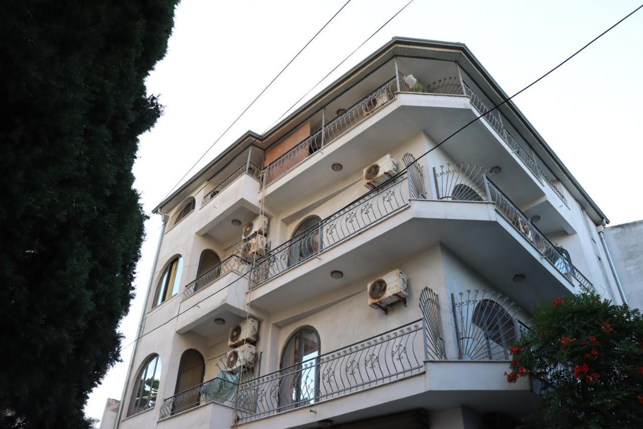 ~Villa Gloria~ Durrës Exterior foto